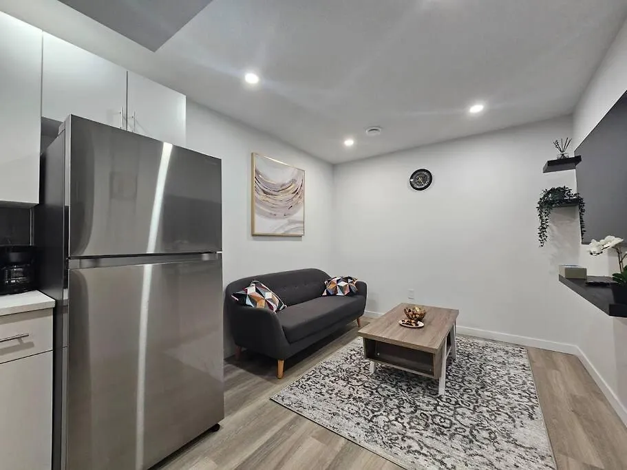 Parkside Basement Suite Edmonton Apartamento